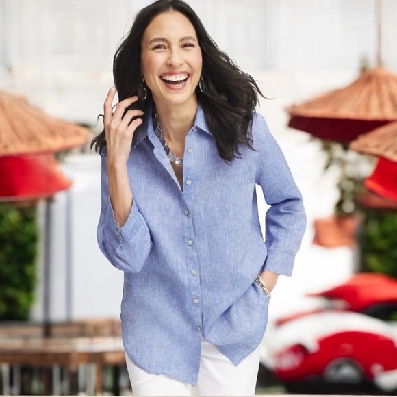 Chico’s Non Iron Blue button down 3/4 sleeve linen shirt size 0 ( S ) or 4. - Picture 1 of 12